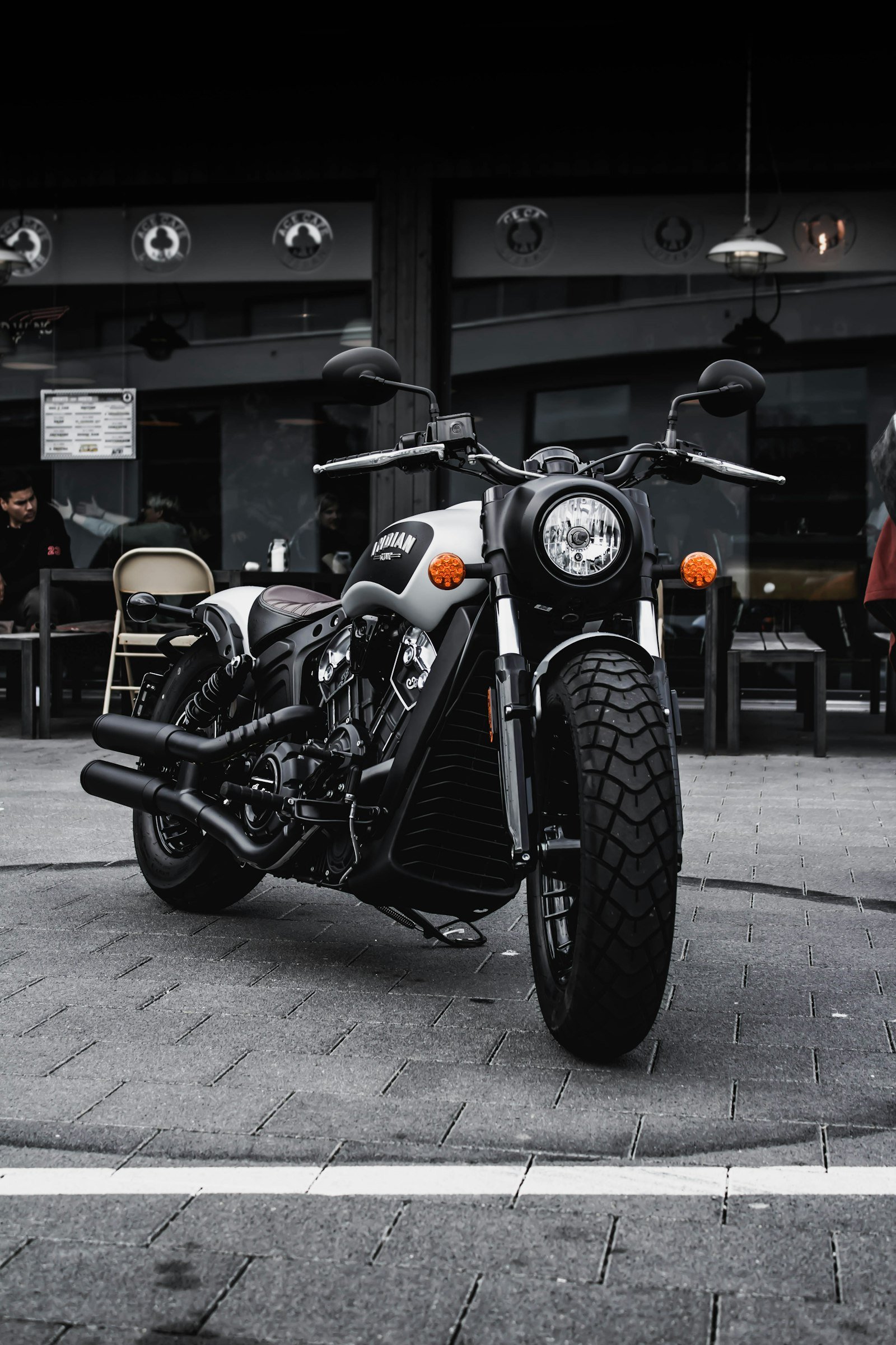 Triumph Bonneville T120 — foto 1